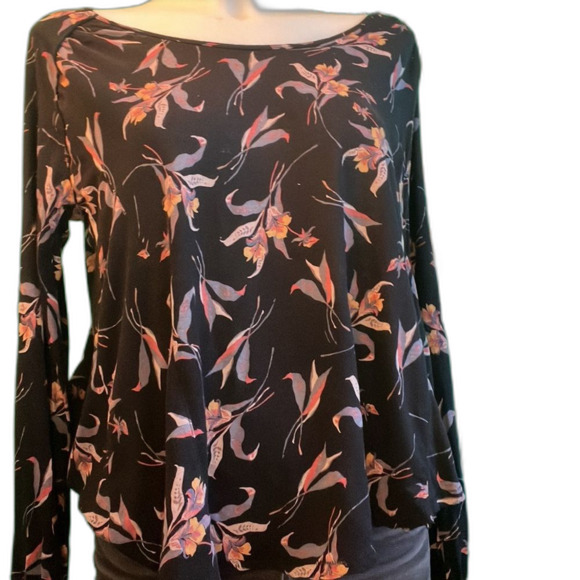 Free People Elsa Open Back Jersey Floral Top Size Small - Picture 3 of 5
